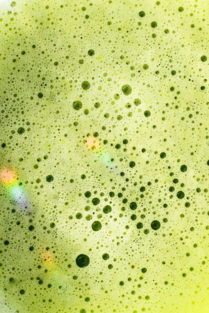 How to make green juice in a vitamix
